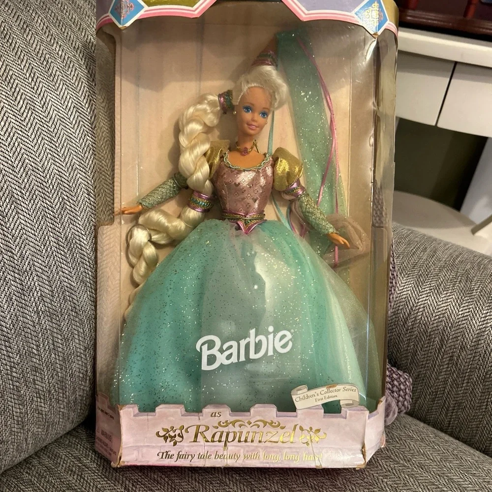 🩵 SALE 🩵 Vintage Barbie as Rapunzel - Picture 2 of 13